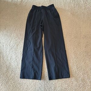 Lululemon Wanderer Athletic Cropped Pants True Navy Size 0